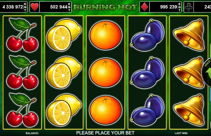 Slotul Burning Hot are patru premii jackpot progresive.