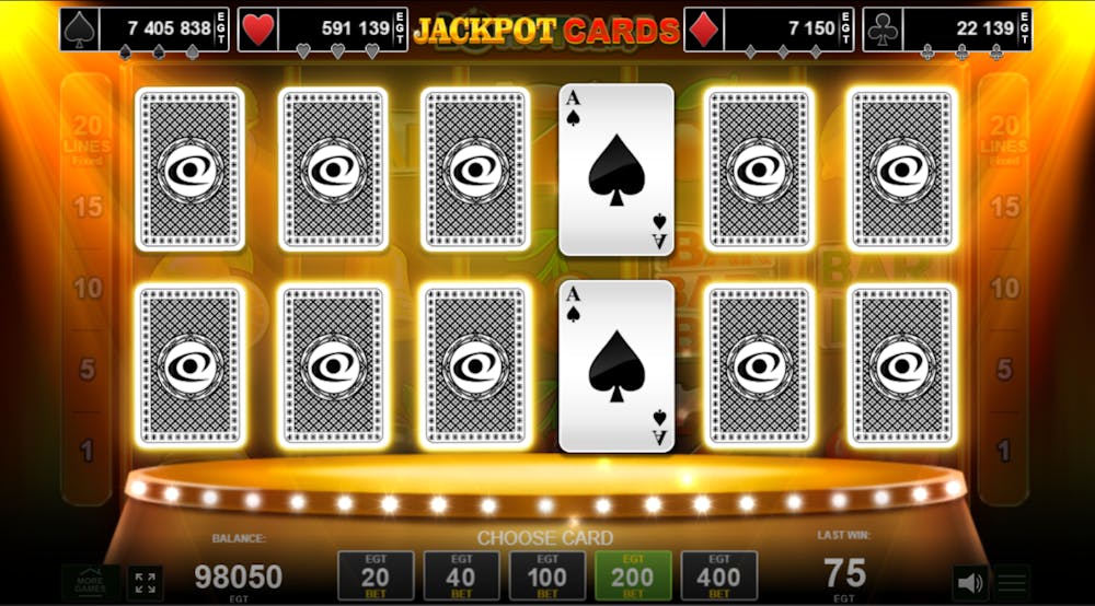 Funcția Jackpot Cards cu 12 cărți pe ecran din care două de inimă neagră sunt întoarse.