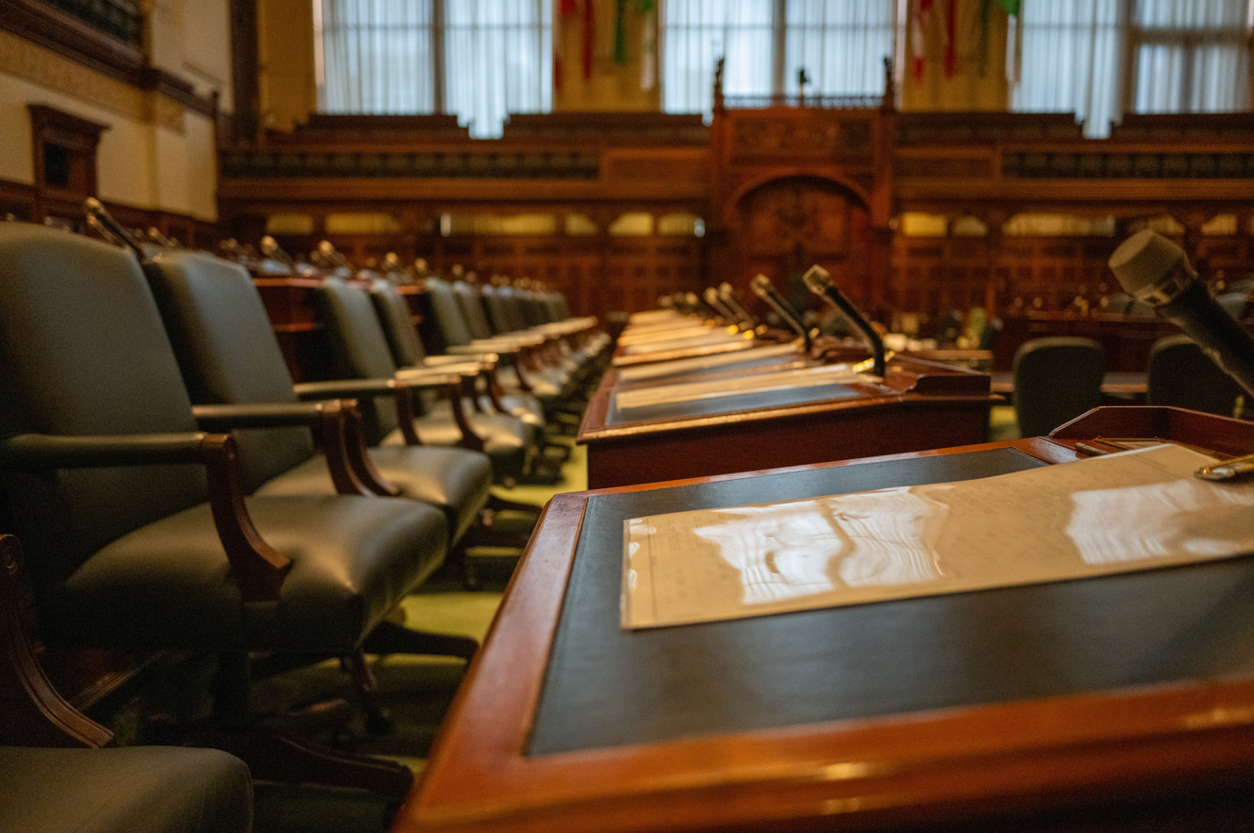 Sălile de jocuri, la mâna primăriilor: Reguli care aruncă în aer agențiile stradale